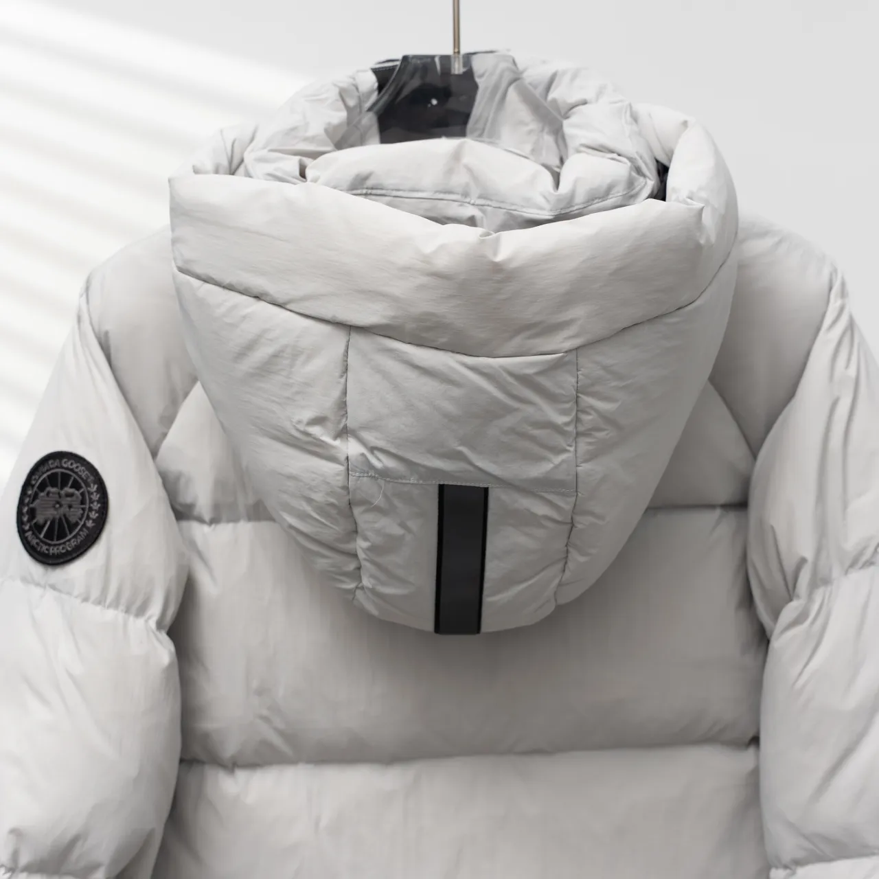 Top P880 CANADA GOOSE丨Canada Goose Ouyang Nana Generation Hooded Down Jacket Color: Gray White Size: S-XXL
